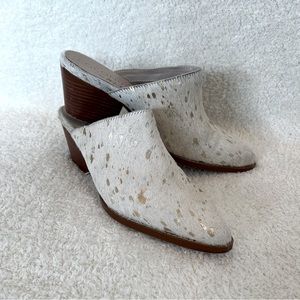Coconuts by Matisse Faux Cowhide Mules Size 8